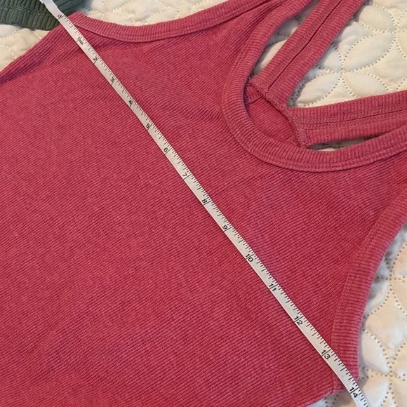 A new day Loft Old Navy Universal Thread Tank Tops Bundle Ribbed (3) Cropped (1) - Picture 11 of 13